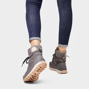 Sorel Whitney Short Lace Boot 🥾